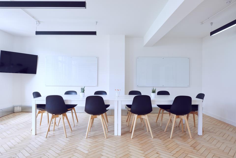 Who agreed to let the agent do that? Building a RAID log and decision log with an approver column
